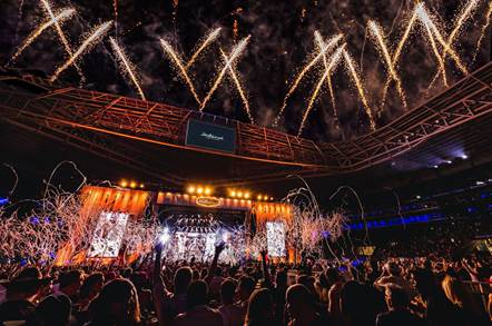 Goiânia recebe festival que reúne ícones do sertanejo no Estádio Serra Dourada