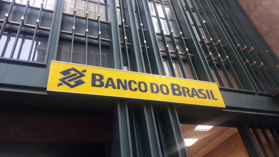 BB recorre ao STF para ficar fora de audiência sobre crise do BRB