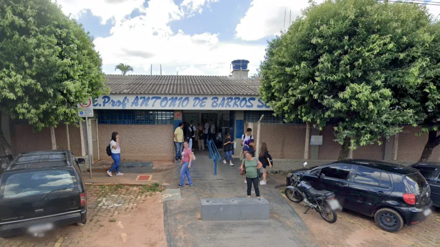 Adolescente é esfaqueada por colega na escola em Rio Preto