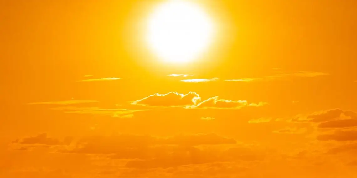 Goiás tem previsão de até 38,5°C e umidade de 12% a 15% nesta segunda-feira (17)