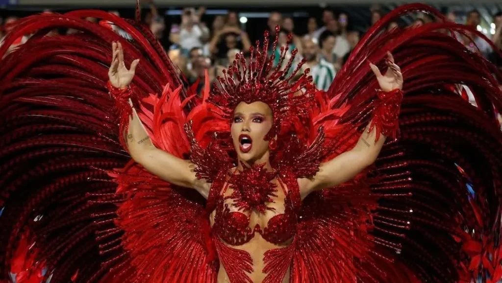 Virginia diz que decisão de deixar posto de rainha de bateria da Grande Rio foi “honesta e sincera”