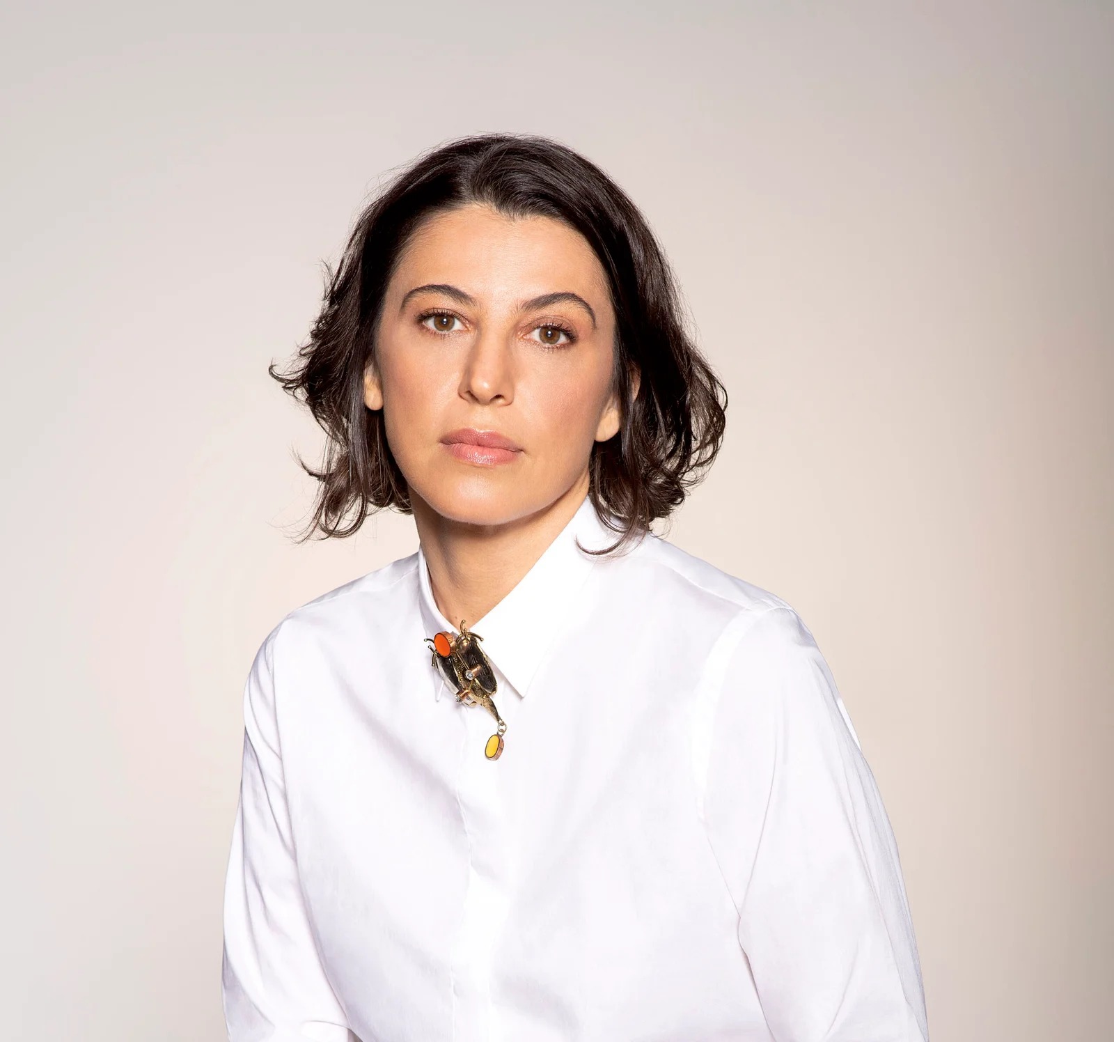 Giovana Madalosso expõe as fraturas do Brasil em romance aclamado