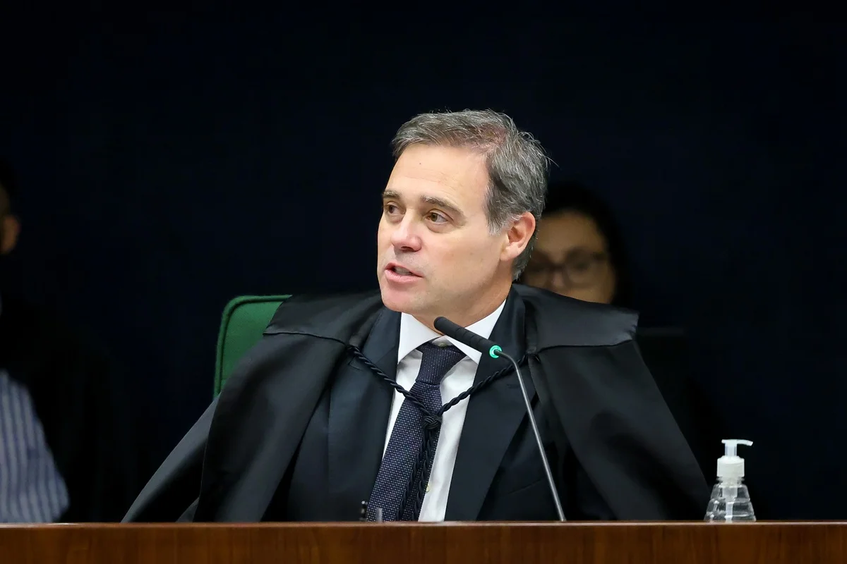 Sigilo no caso Banco Master amplia embate entre ministros do STF