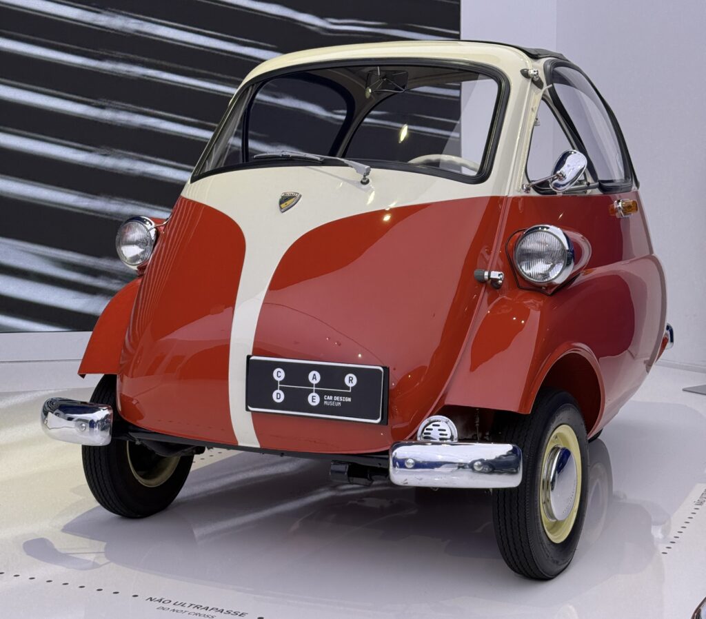  CARDE inicia exposição sobre os 70 anos da Romi-Isetta