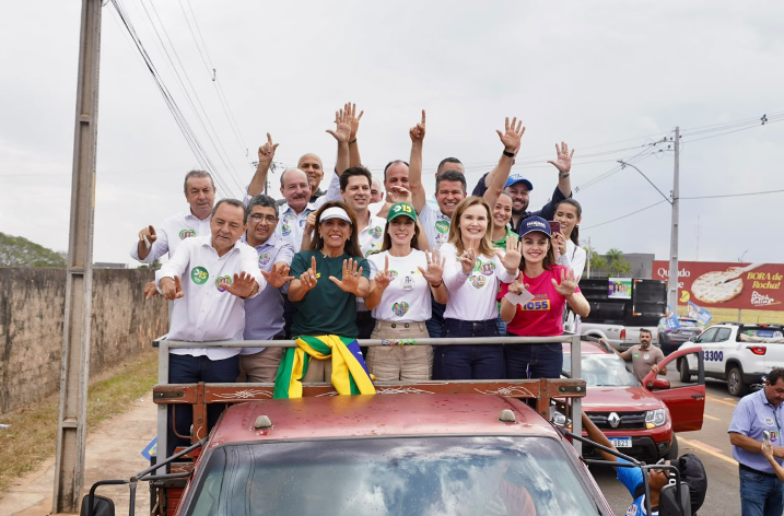 No Sudoeste, Daniel Vilela reafirma compromisso com o agro e comanda mais de 700 veículos em Mineiros