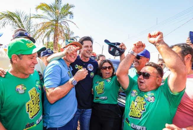 Daniel Vilela chega a 44,6% das intenções de voto e consolida liderança