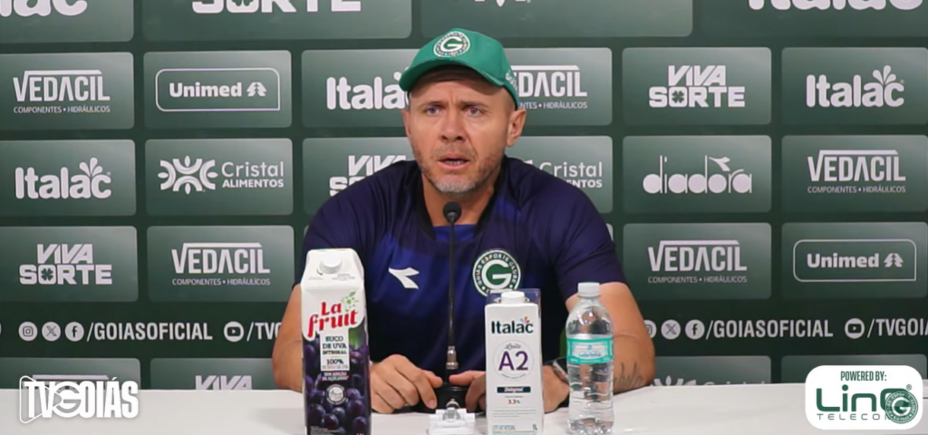 Goiás intensifica preparação para enfrentar o Avaí com desfalque e dúvidas