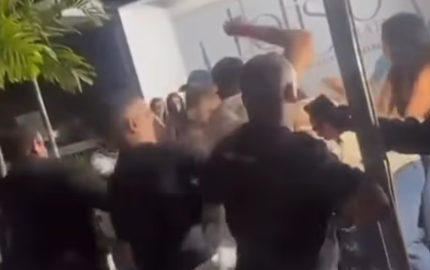 Briga é registrada no Bar Onze, na Cidade Jardim, em Goiânia
