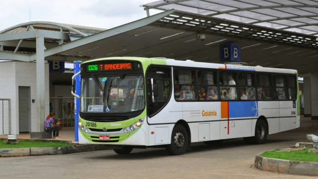 Câmara de Goiânia aprova vigilante em ônibus do transporte coletivo