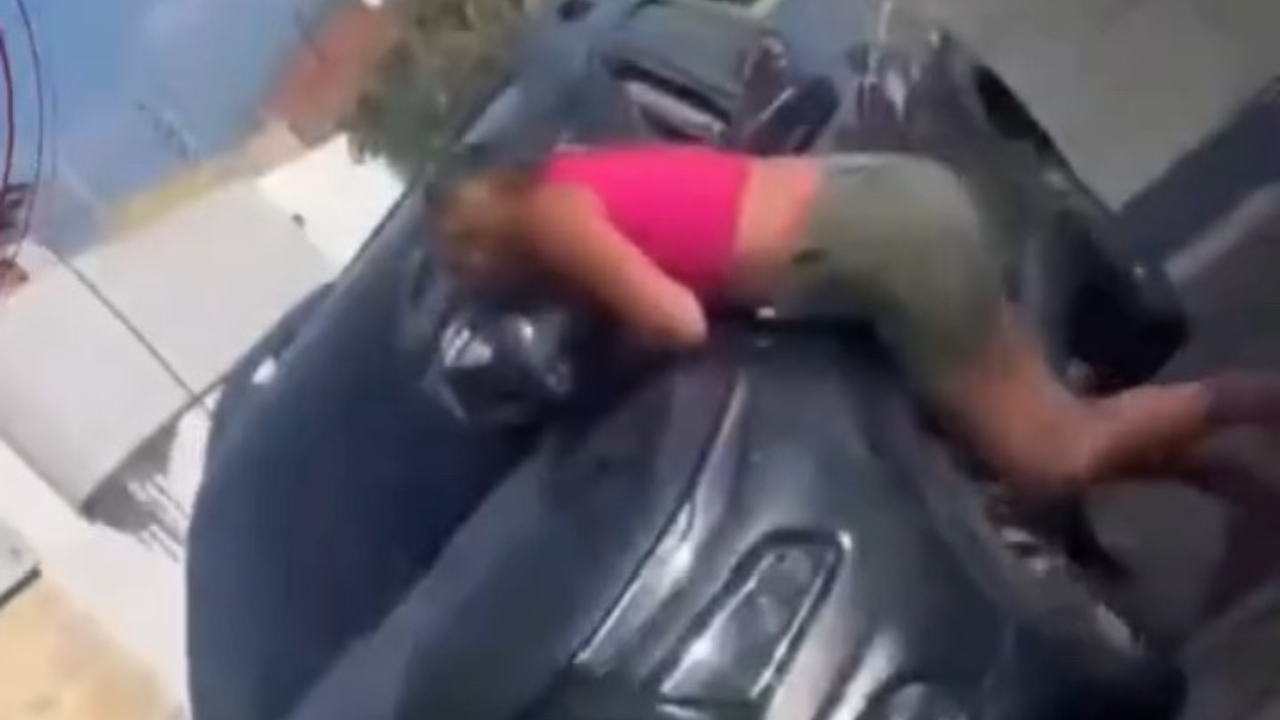Vídeo: Mulher é arrastada por carro após flagrar ex-companheiro com outra; empresário é preso