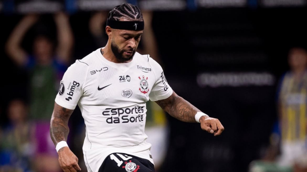 Corinthians recebe proposta de R$ 120 milhões da Fatal Model para patrocínio máster