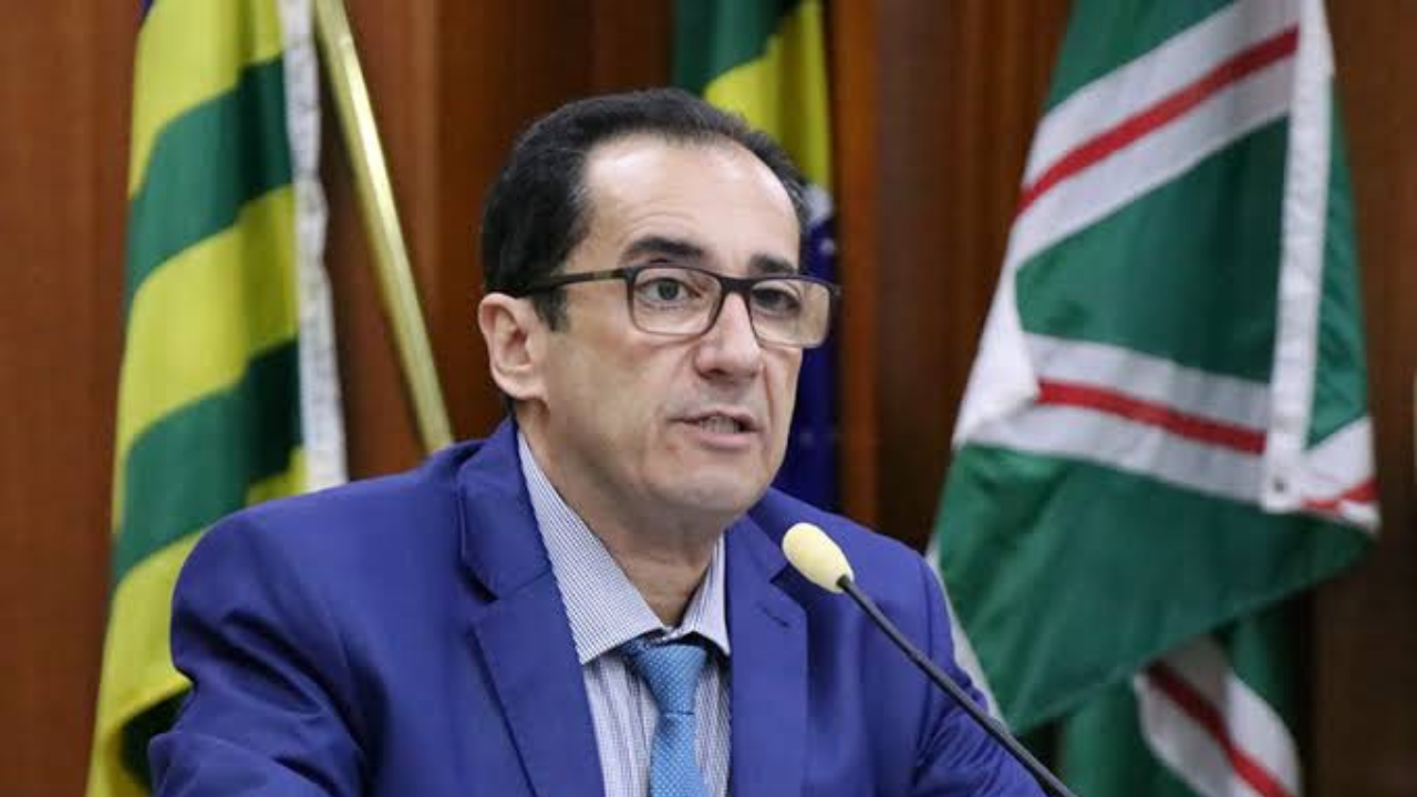 Jorge Kajuru anuncia fim da carreira política após diagnóstico de parkinson