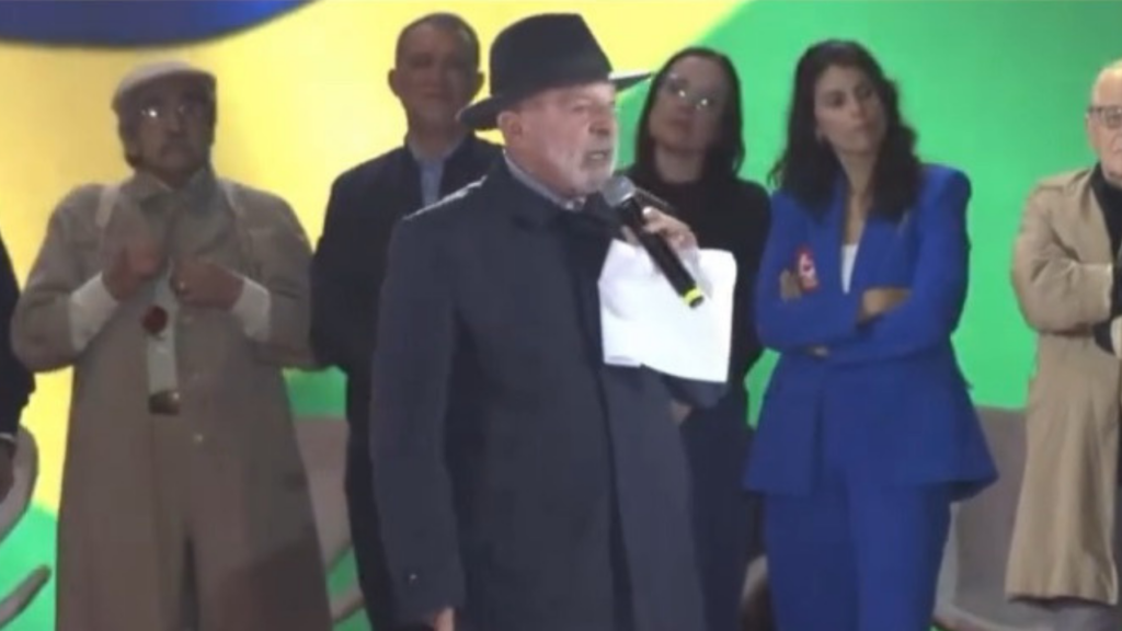 Vídeo: Lula diz que pobre come ovo quando não tem carne e promete aumentar poder de compra