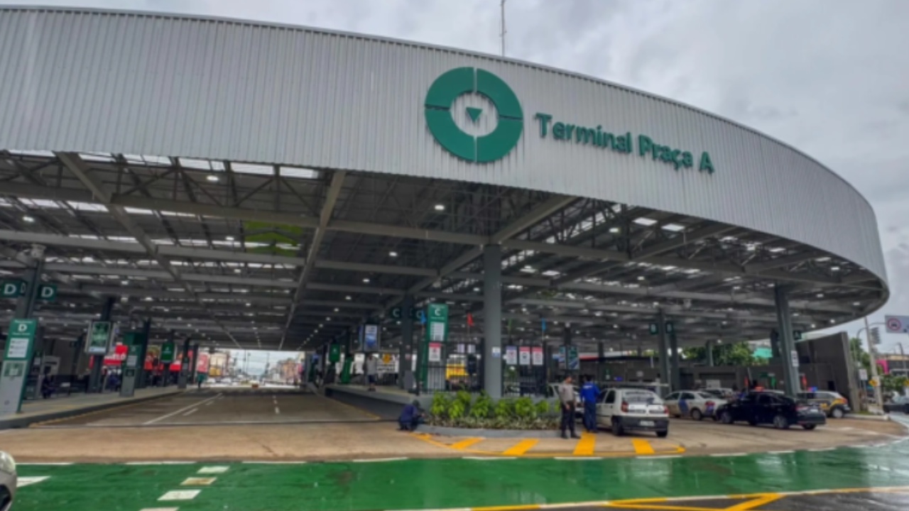 Terminal Praça A passa a homenagear oficialmente o Atlético-GO em Goiânia
