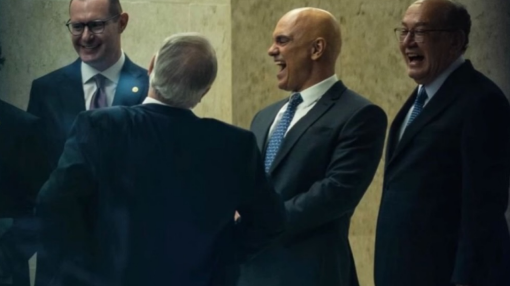 Imagem de bastidores expõe encontro reservado entre ministros do STF em meio à crise do Banco Master