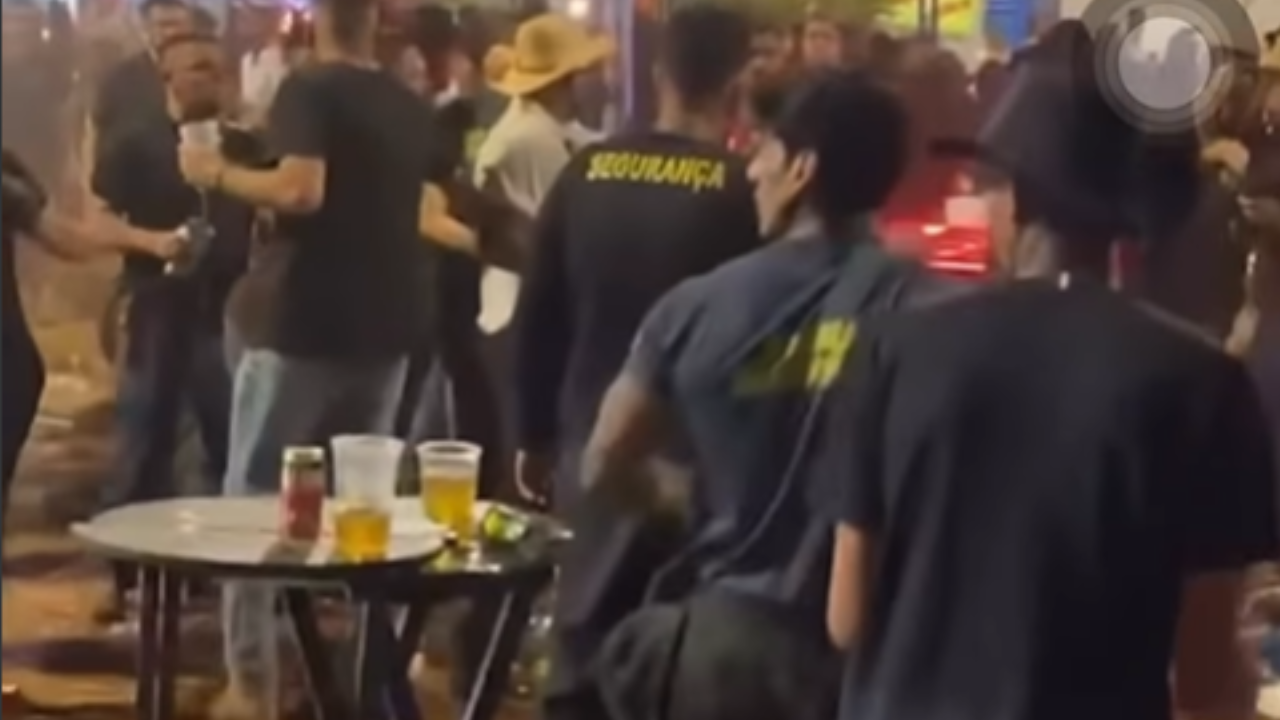 Vídeo: Cavalgada em Cidade Estrutural termina em confronto generalizado e mobiliza a PMDF