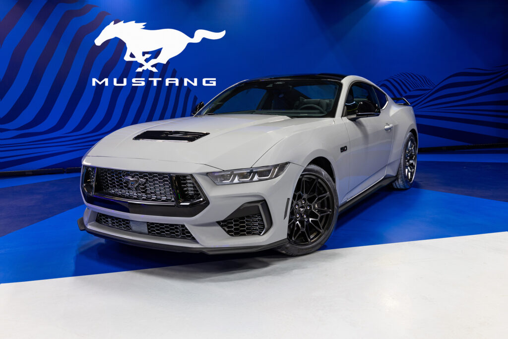 Ford anuncia o lançamento da F-150 Raptor e do novo Mustang GT Performance no Brasil