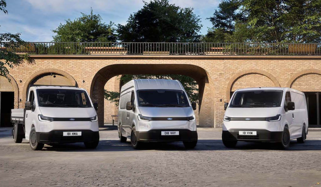 Ford anuncia ainda para 2026 três versões da van elétrica Transit City no Brasil