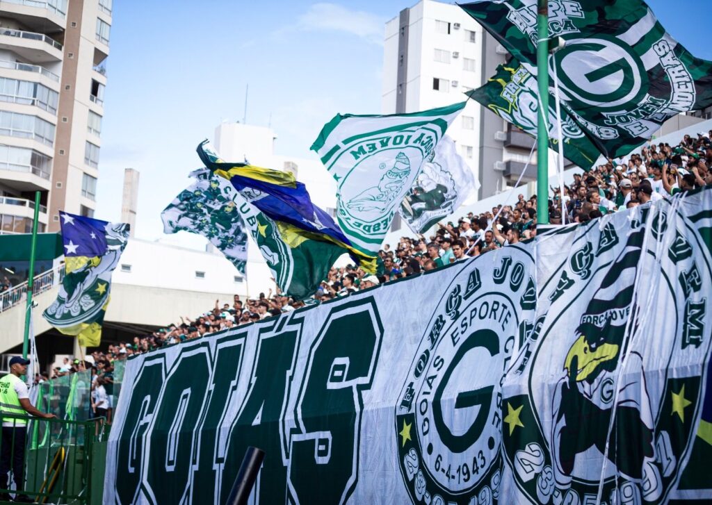 Goiás terá três baixas por lesão muscular diante do Fortaleza pela Série B