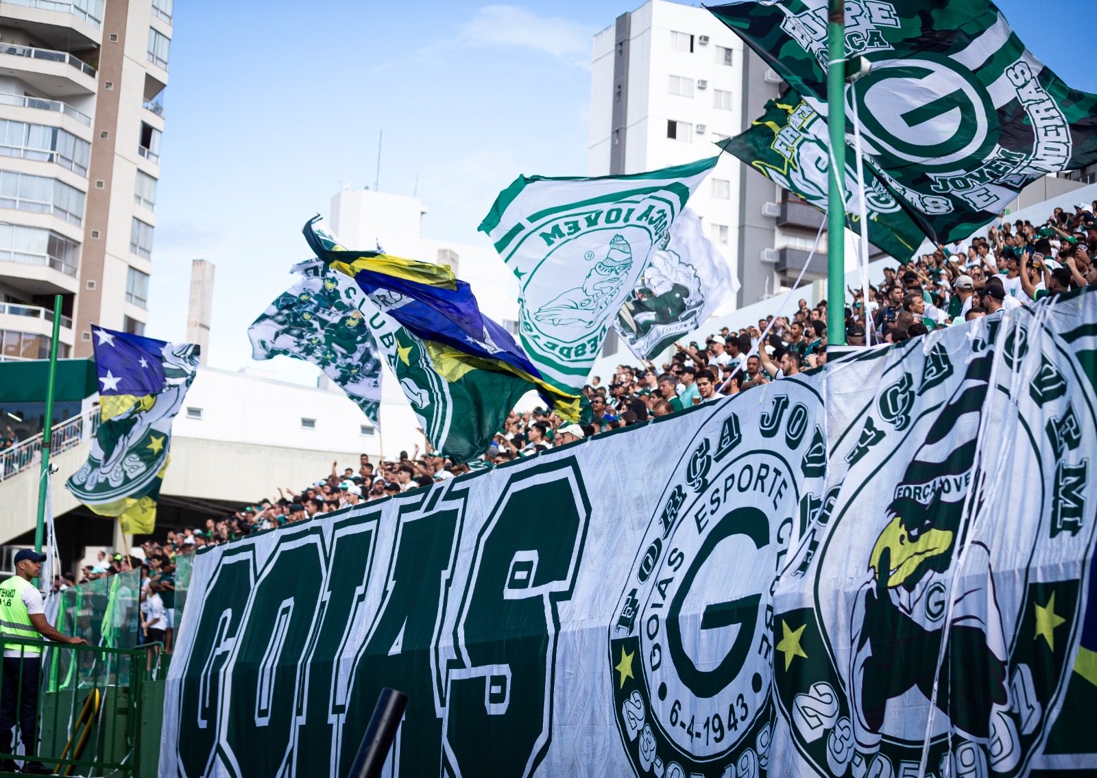 Goiás terá três baixas por lesão muscular diante do Fortaleza pela Série B