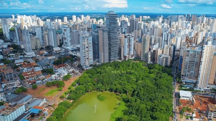 ADEMCI-GO lança cartilha para orientar mercado condominial sobre limites da atuação jurídica