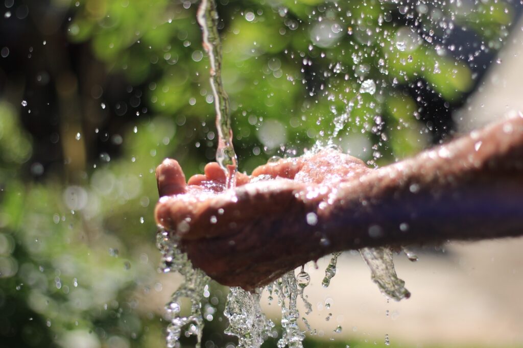 Saneago orienta consumo consciente de água durante período de estiagem em Goiás