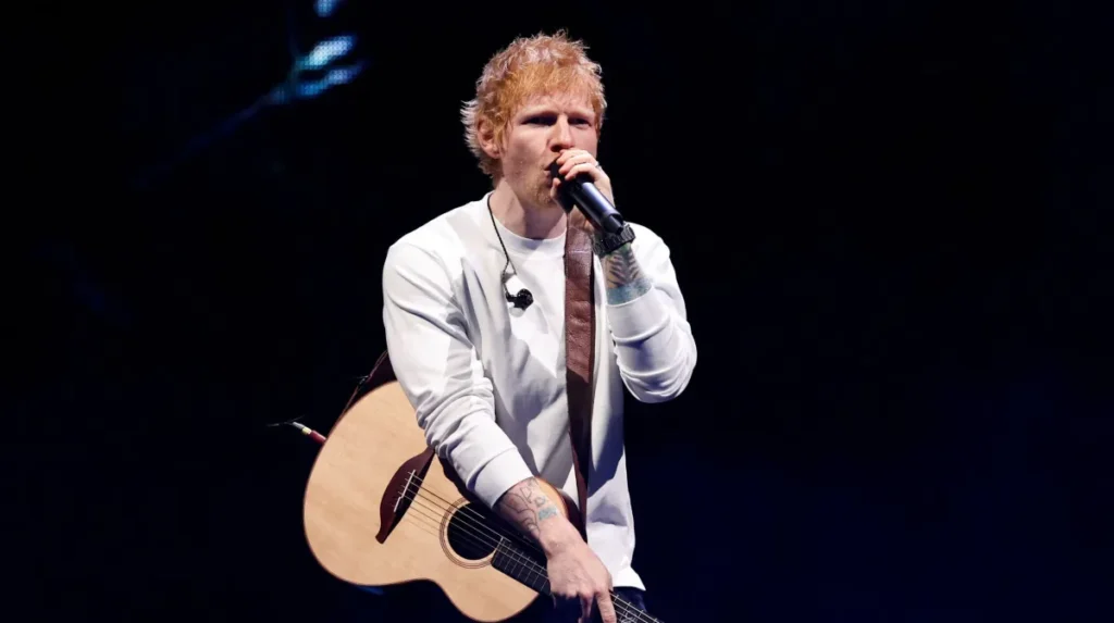Ed Sheeran perde seguidores e vê ingressos de show caírem após polêmica com Macklemore