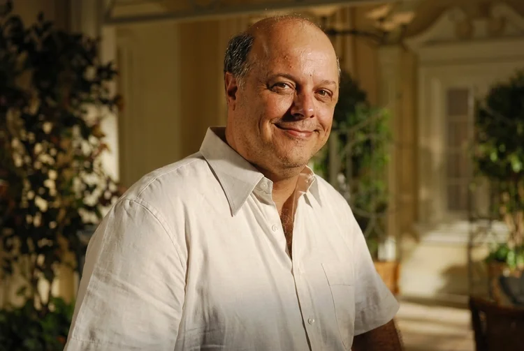Roney Facchini, ator e diretor, morre aos 73 anos