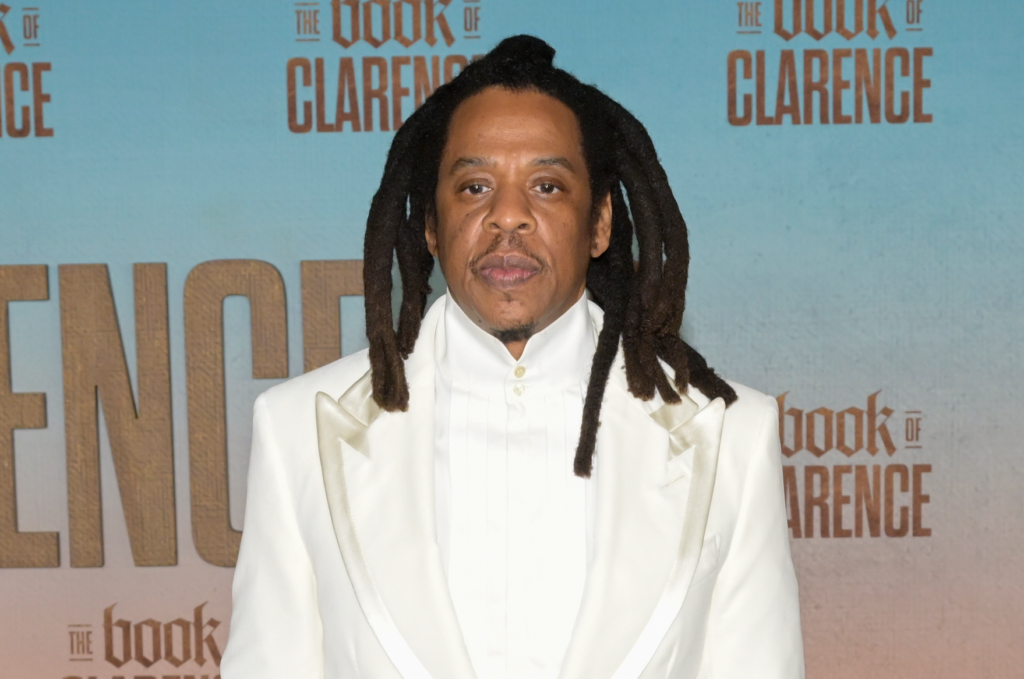 Jay-Z tenta reabrir processo após retratação de acusação