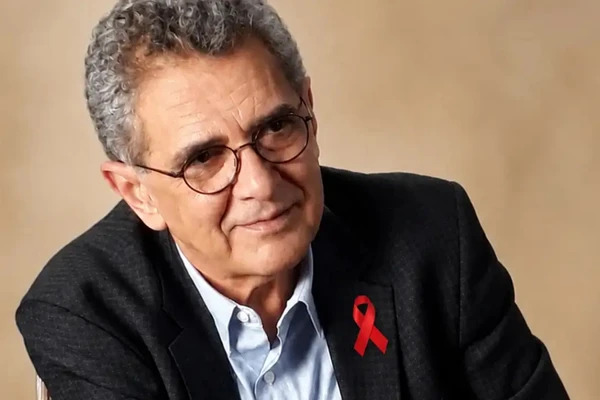 Morre Paulo Roberto Teixeira, pioneiro na luta contra a Aids no Brasil