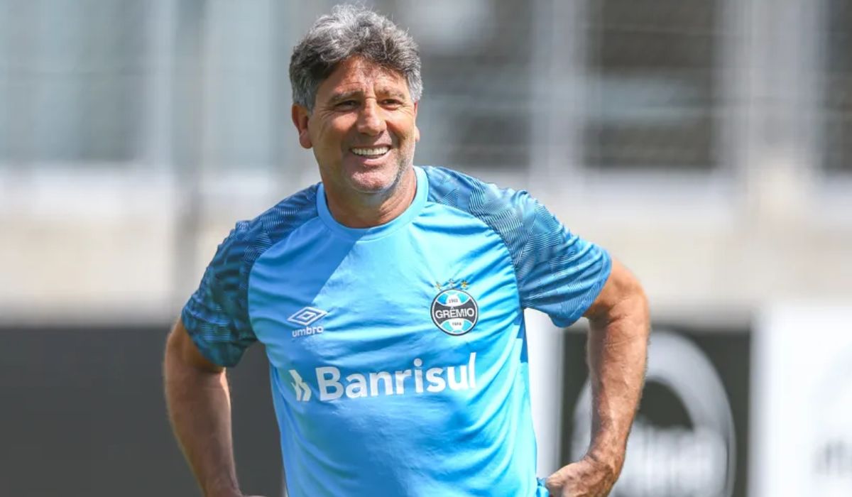 Renato Gaúcho volta ao Grêmio para tentar afastar clube do Z-4
