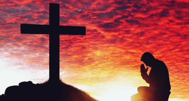 IBGE aponta que 86,9% dos brasileiros são cristãos, 1,7 milhão são ateus e 16,4 milhões não têm religião