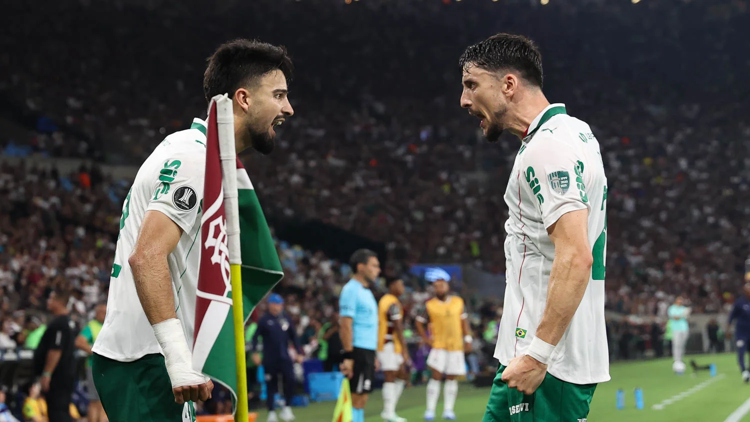 Palmeiras vence Fluminense no Maracanã e fica perto da final da Libertadores