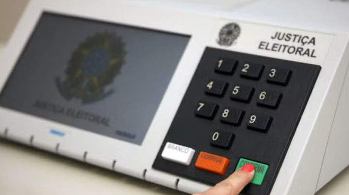 Eleições levam mais de 5 milhões de eleitores às urnas em Goiás neste domingo