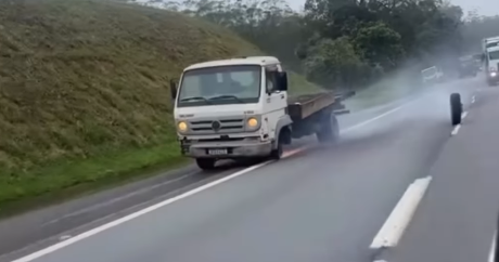 Motorista avisa sobre roda soltando e pneu se desprende de caminhão no Rodoanel de SP