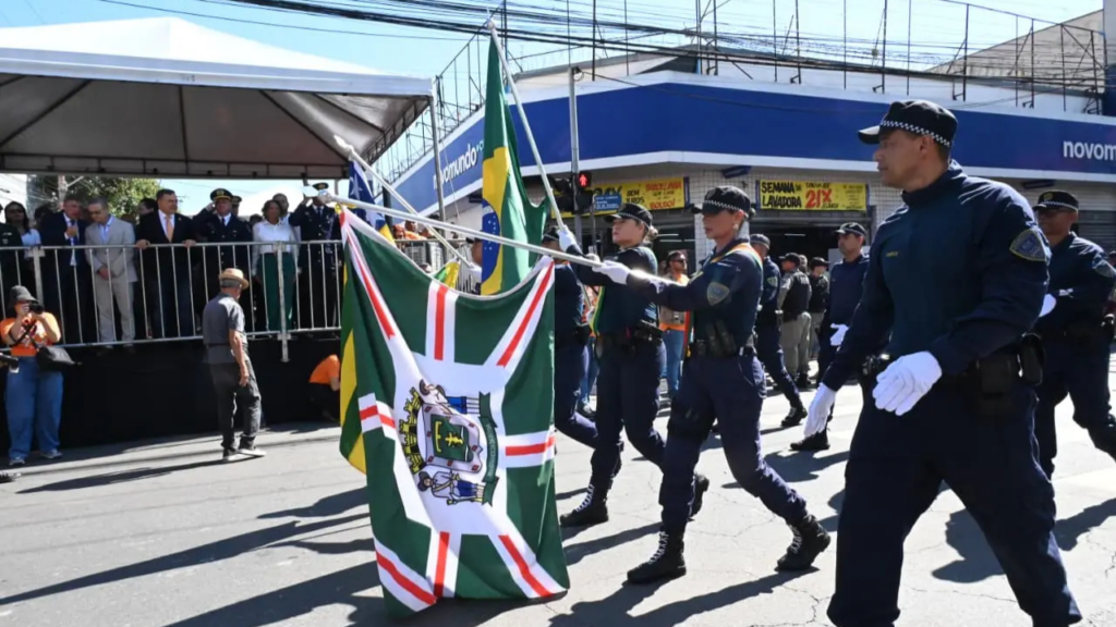 Goiânia celebra 93 anos com desfile cívico-militar em Campinas