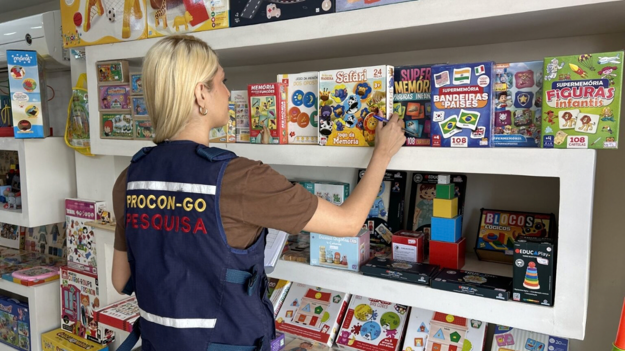 Preço de brinquedos varia até 400% entre lojas de Goiânia