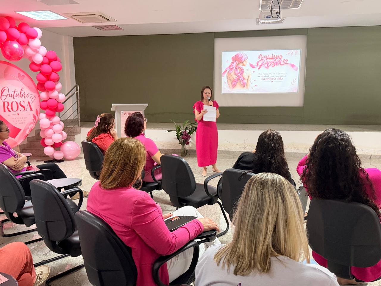 HMDI reúne colaboradores em roda de conversa sobre o Outubro Rosa