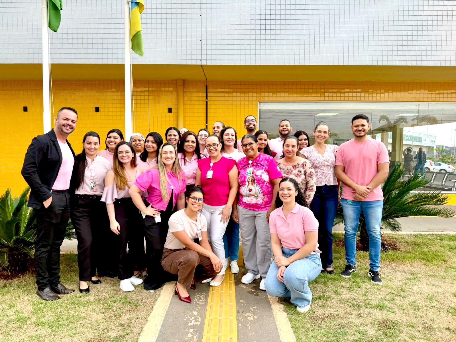 HEAL participa do Dia R com mobilização pelo Outubro Rosa