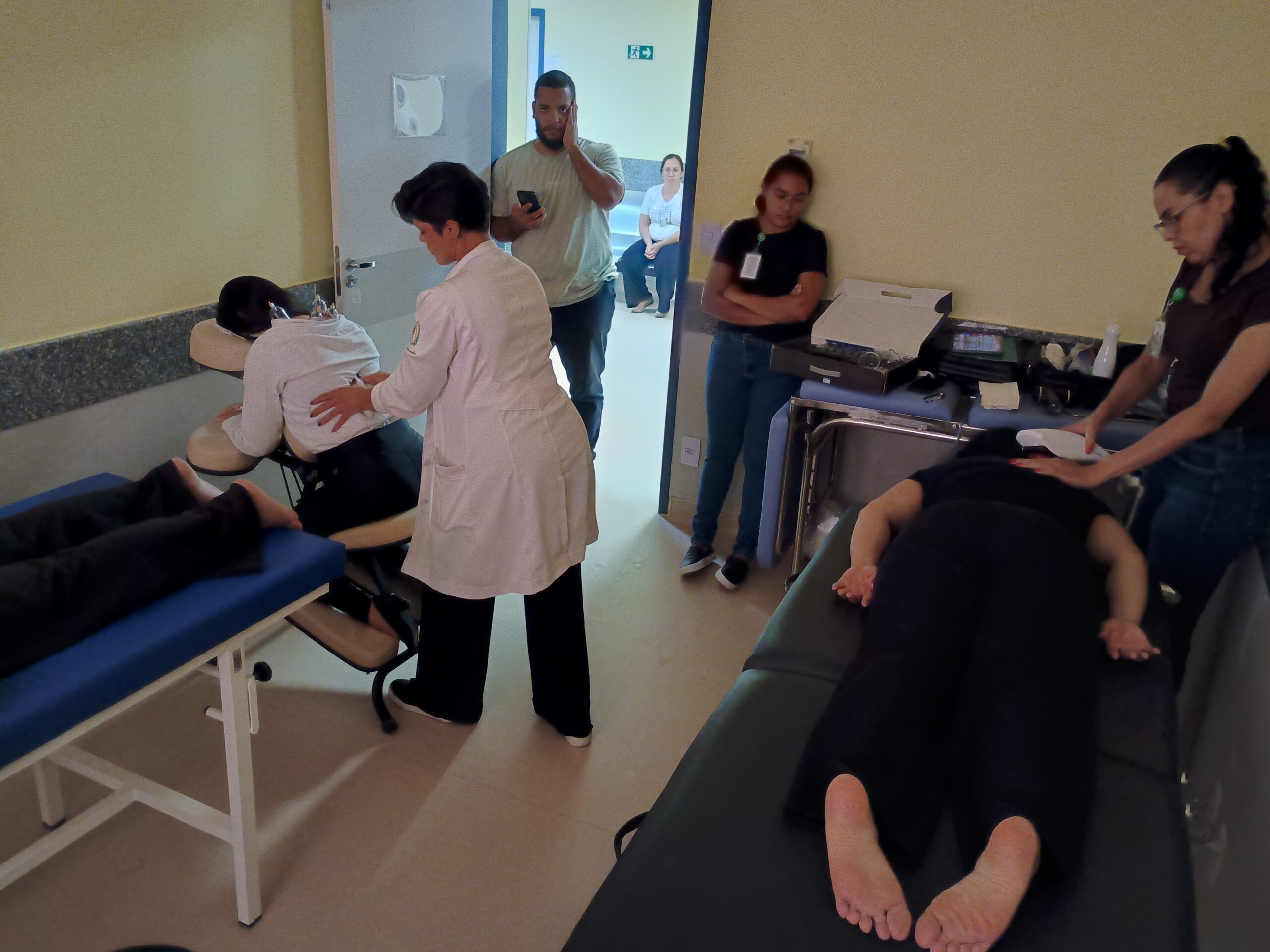 HEAL oferece práticas de relaxamento e orientações ergonômicas aos colaboradores