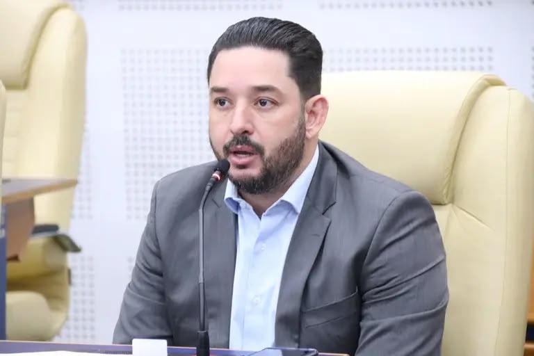 Thialu Guiotti reúne apoio para presidir a Câmara de Goiânia