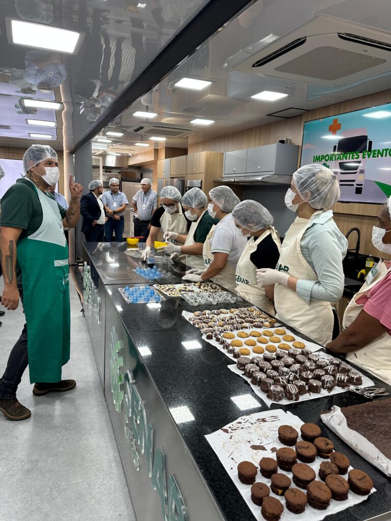 Oficinas gratuitas em Goiânia ensinam da produção de chocolates à gestão de pequenos negócios