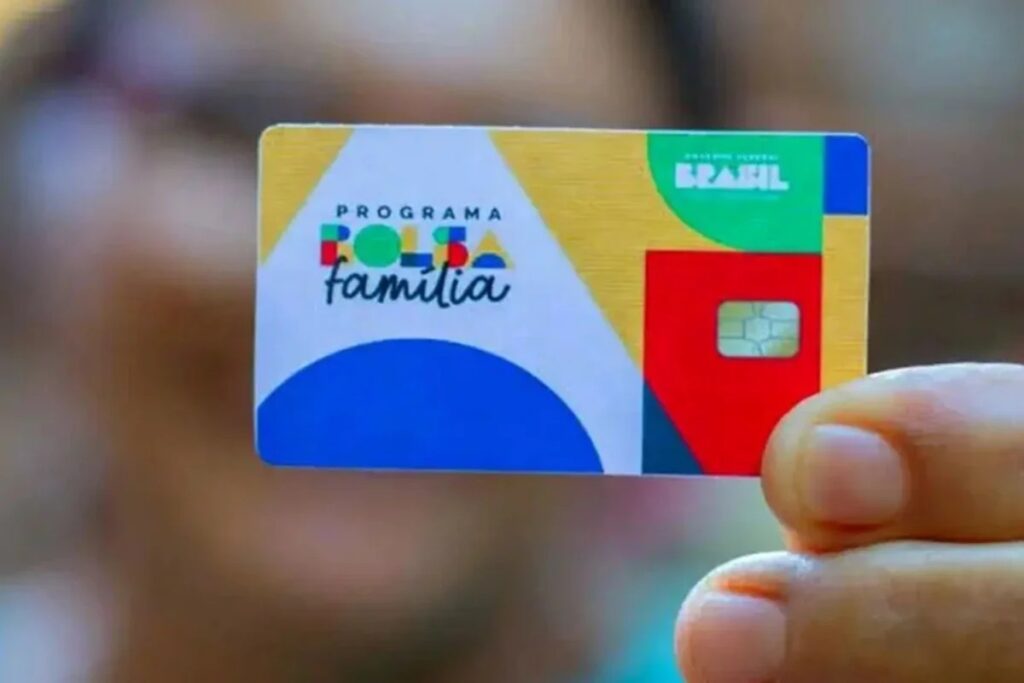 Governo antecipa calendário do Bolsa Família e paga reajuste de 15,04%