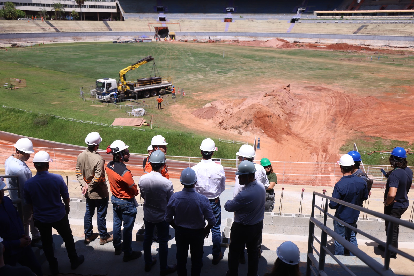“Grande presente aos goianienses”, diz Daniel Vilela em vistoria às obras do Complexo Serra Dourada