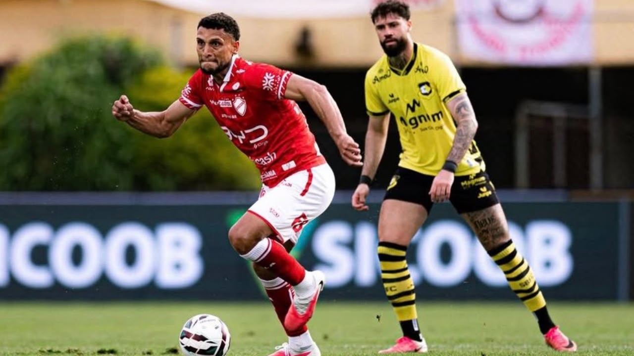 Vila Nova sofre dois gols nos acréscimos para o São Bernardo fora de casa e perde liderança da Série B