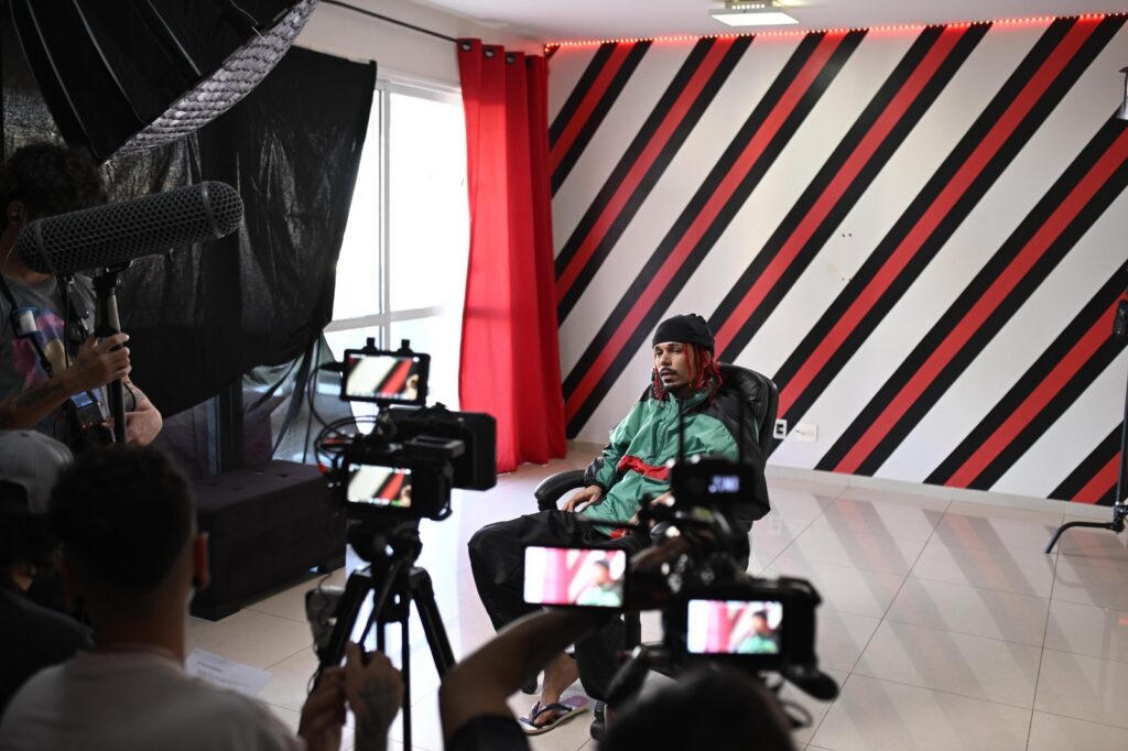 Documentário retrata a trajetória do eletrofunk, movimento musical que nasceu em Goiás
