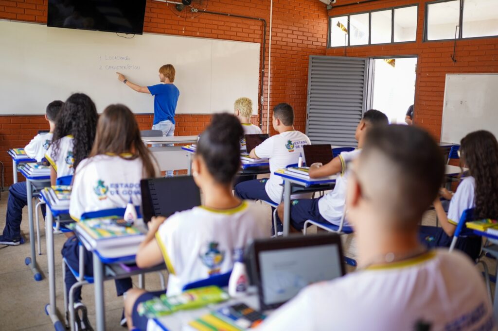 Governo de Goiás convoca mais 250 professores aprovados em concurso público