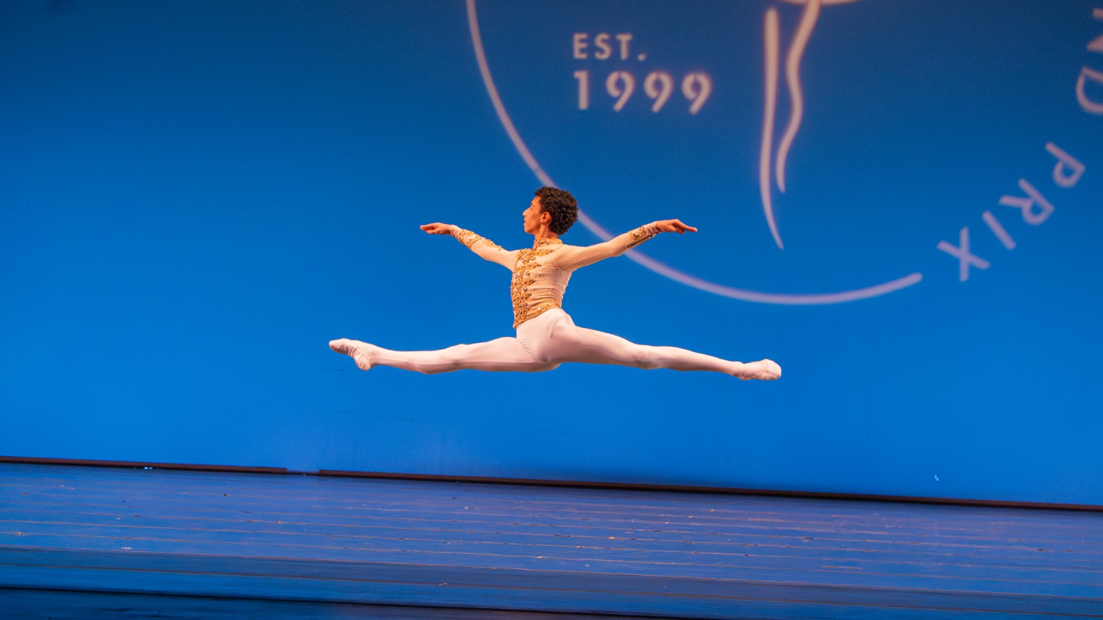 Basileu França terá quatro dos sete brasileiros selecionados para o Prix de Lausanne 2027