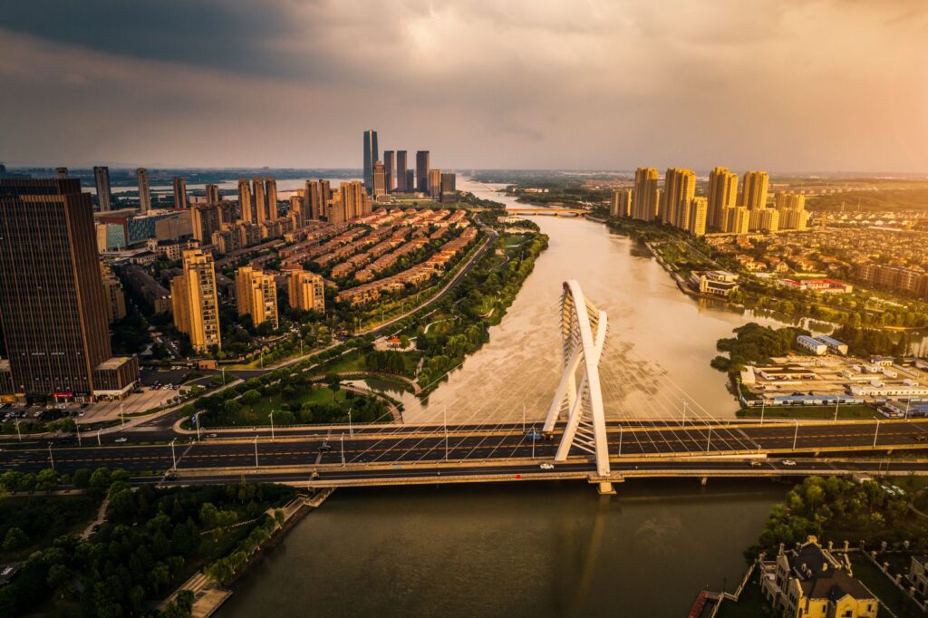 Mudança de Brasília para São Paulo: o que pesa no orçamento além da distância