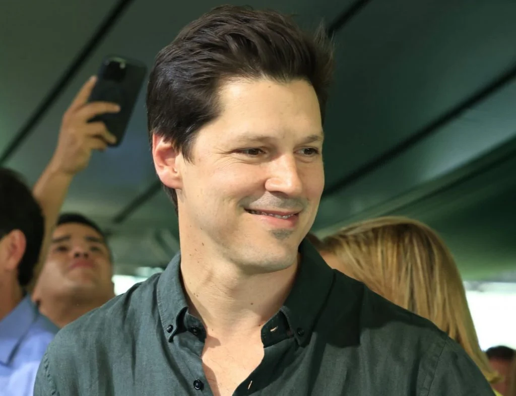 Daniel Vilela é reeleito governador de Goiás no 1º turno